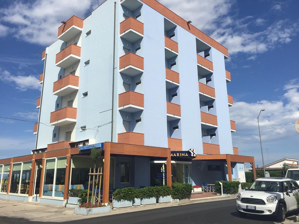 Hotel Marina Fano Zewnętrze zdjęcie